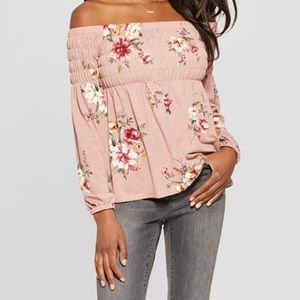 NEVER WORN rose off the shoulder top